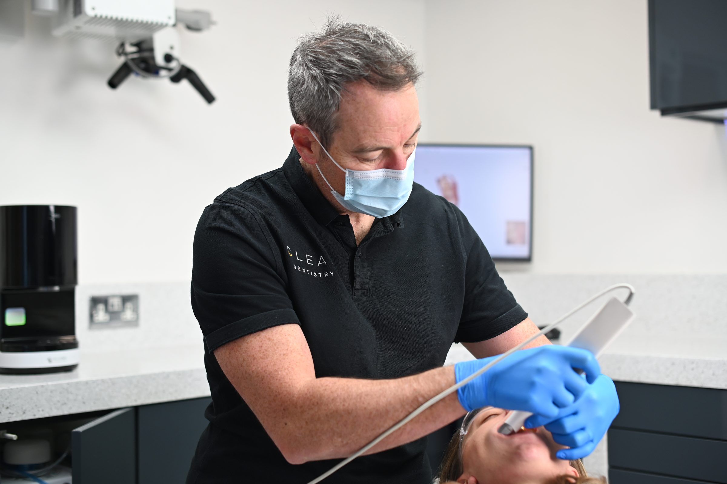 A 3D scan that records the shape of every tooth